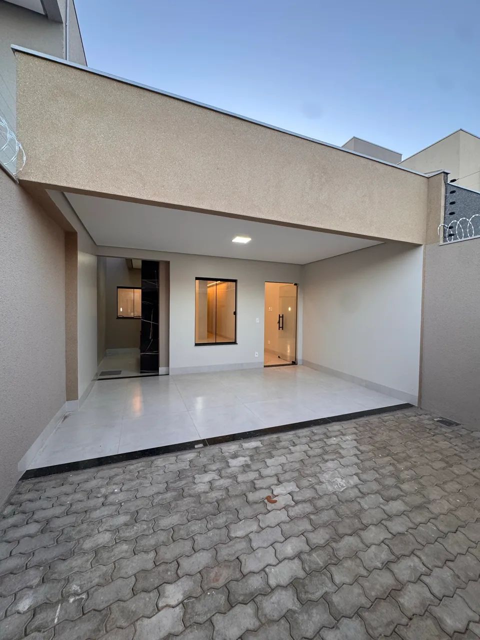 Casa Nova na Laje 1503 Sul