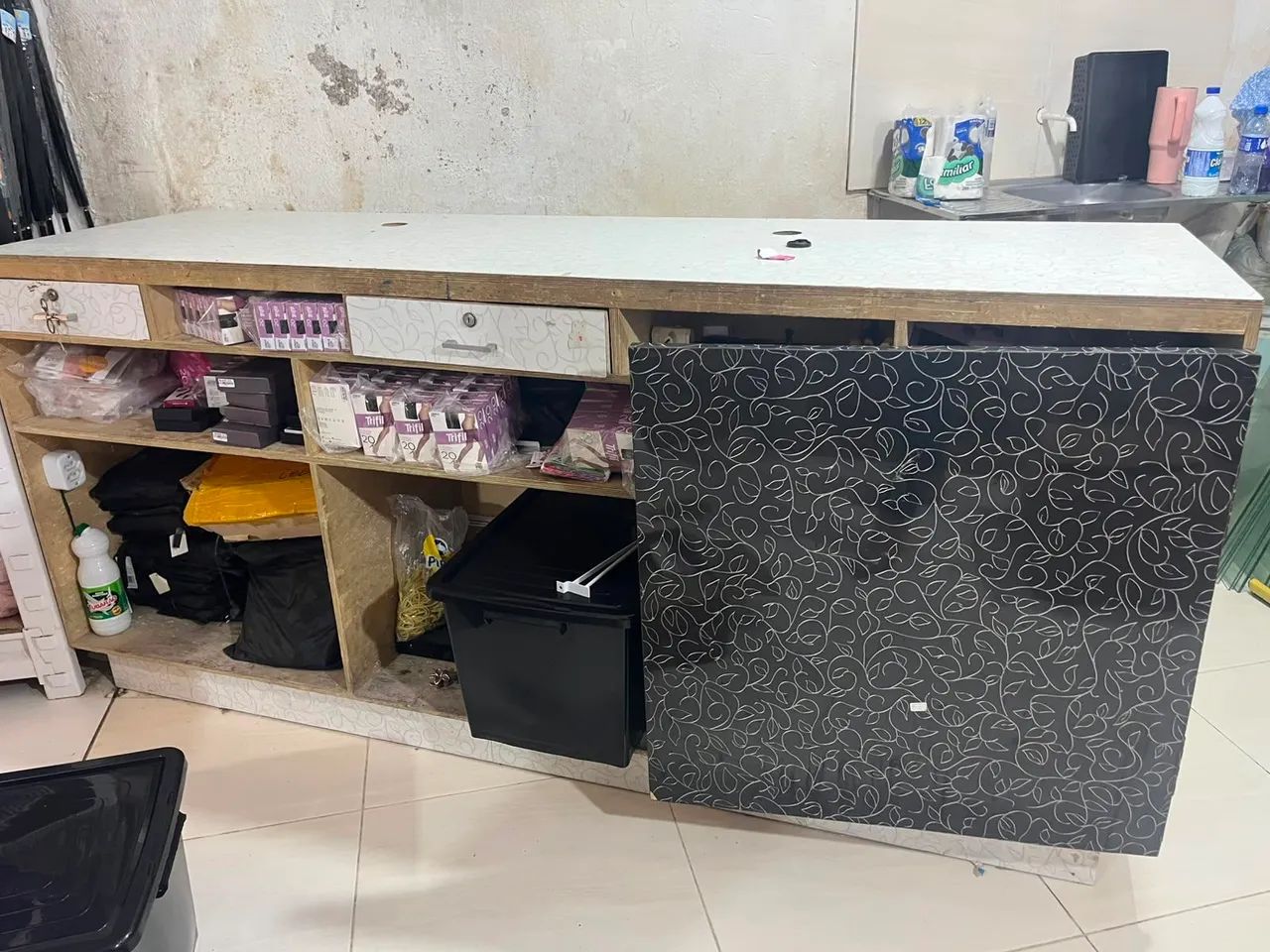 Balcão de Atendimento em MDF 2,20m p/ Loja ou Comércio - Com Gavetas e Espaço p/ PC  - Foto 3
