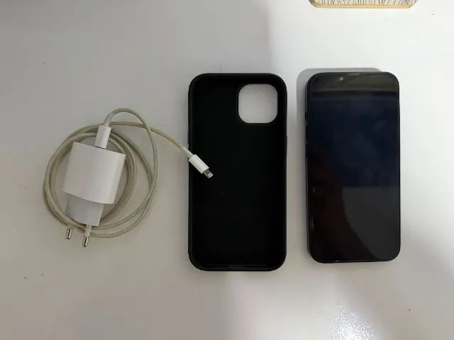 Iphone 14 256 GB + carregador + capa