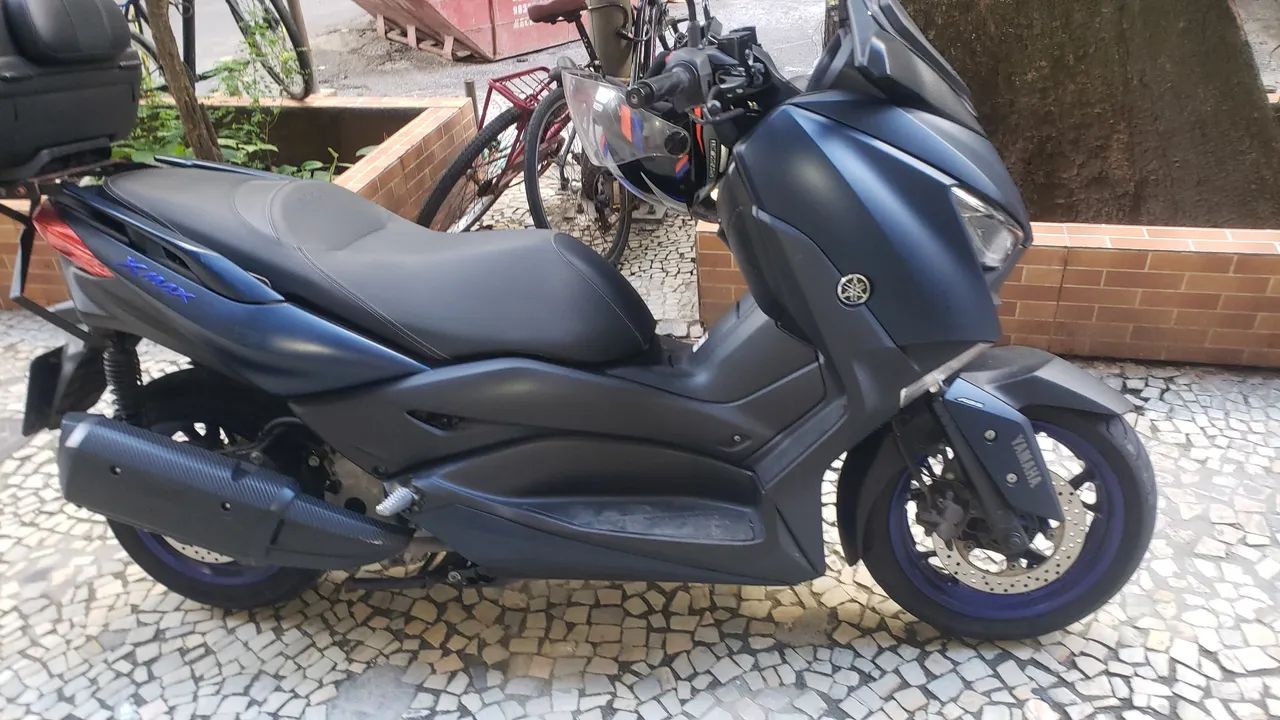 Yamaha xmax 250