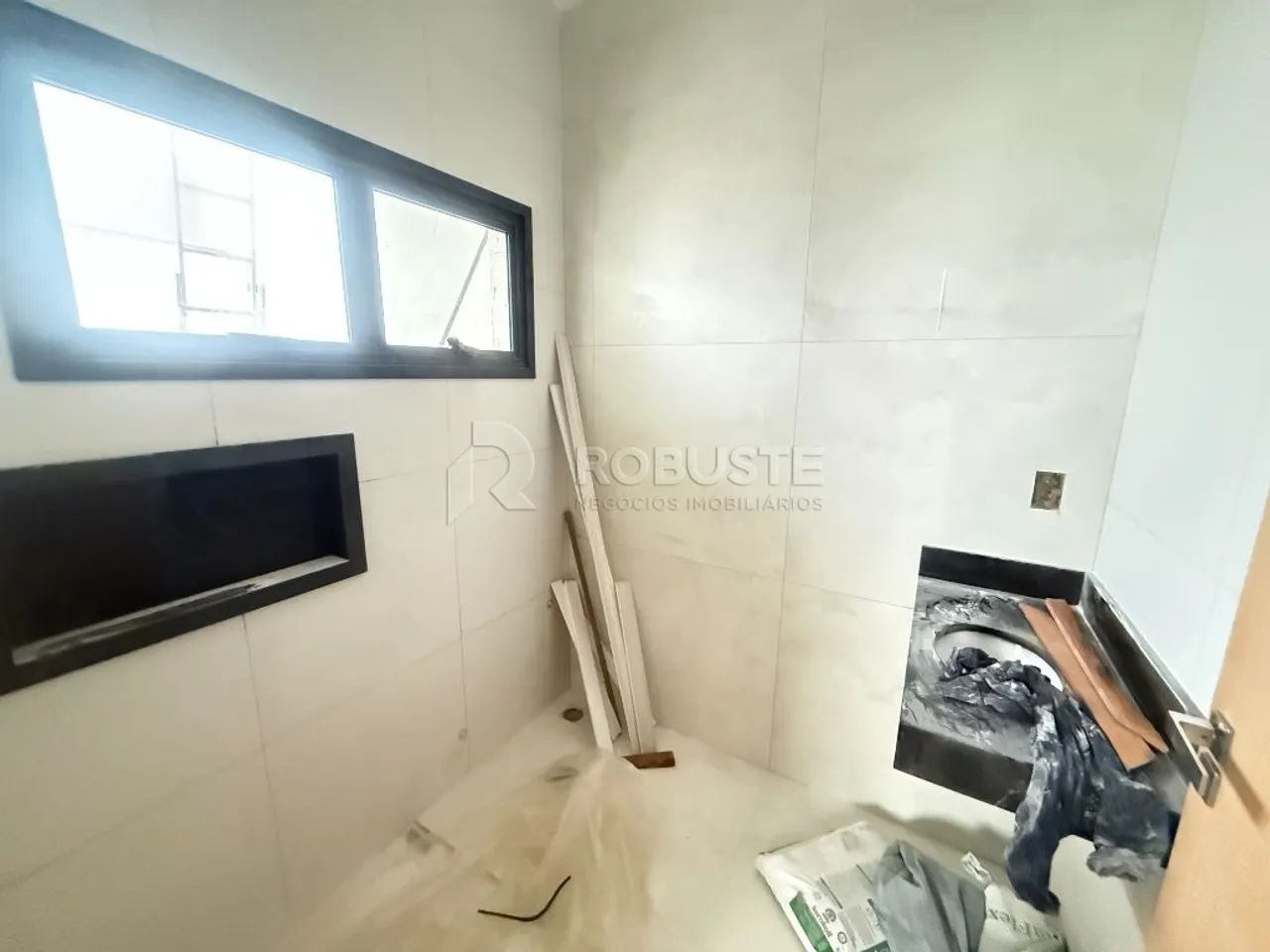 Casa NOVA de Alto Padrão para Alugar no Residencial Ouro Verde / Prazo aprox. setembro/26  - Foto 14