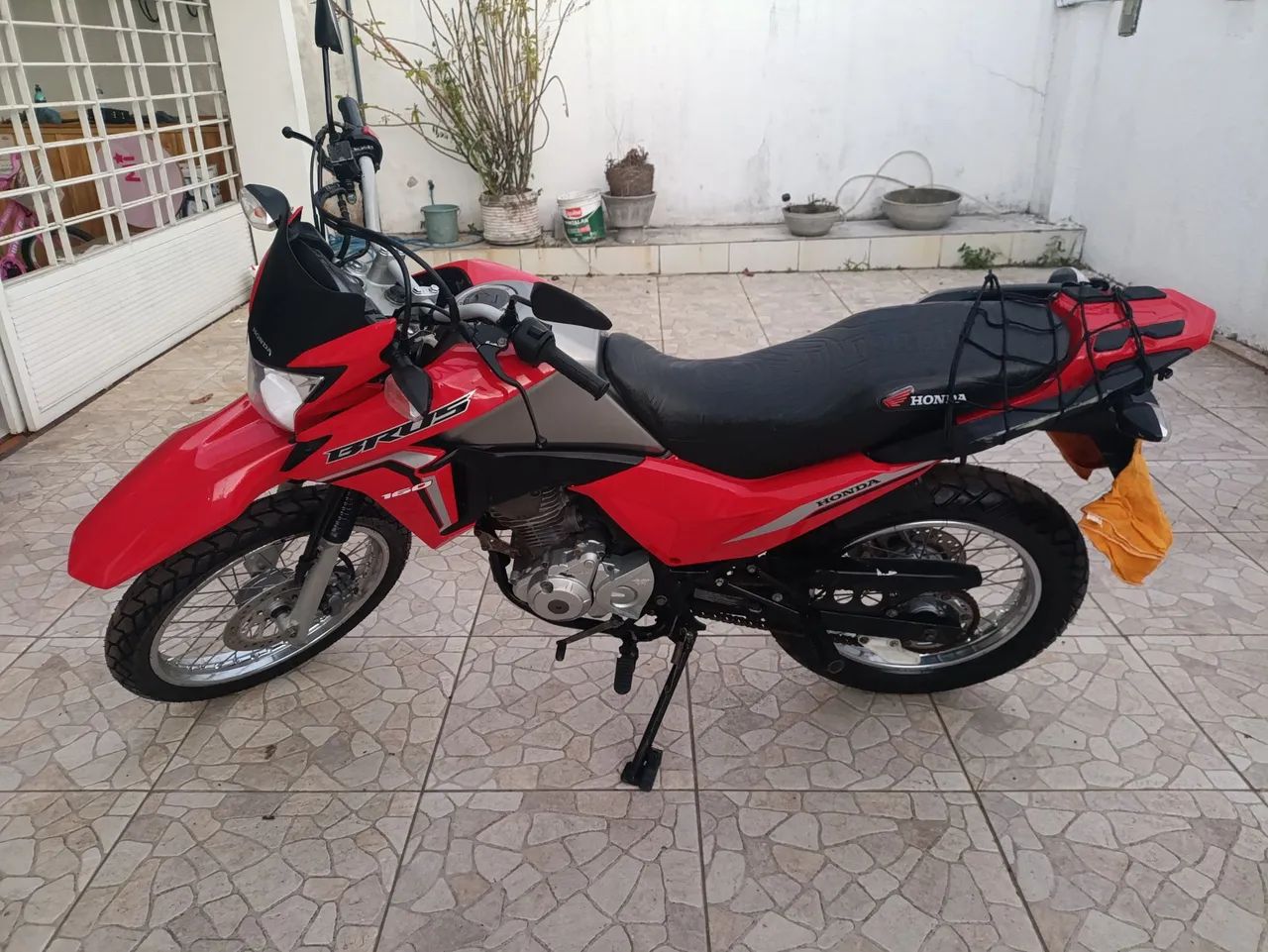 Bros 160 , 2023