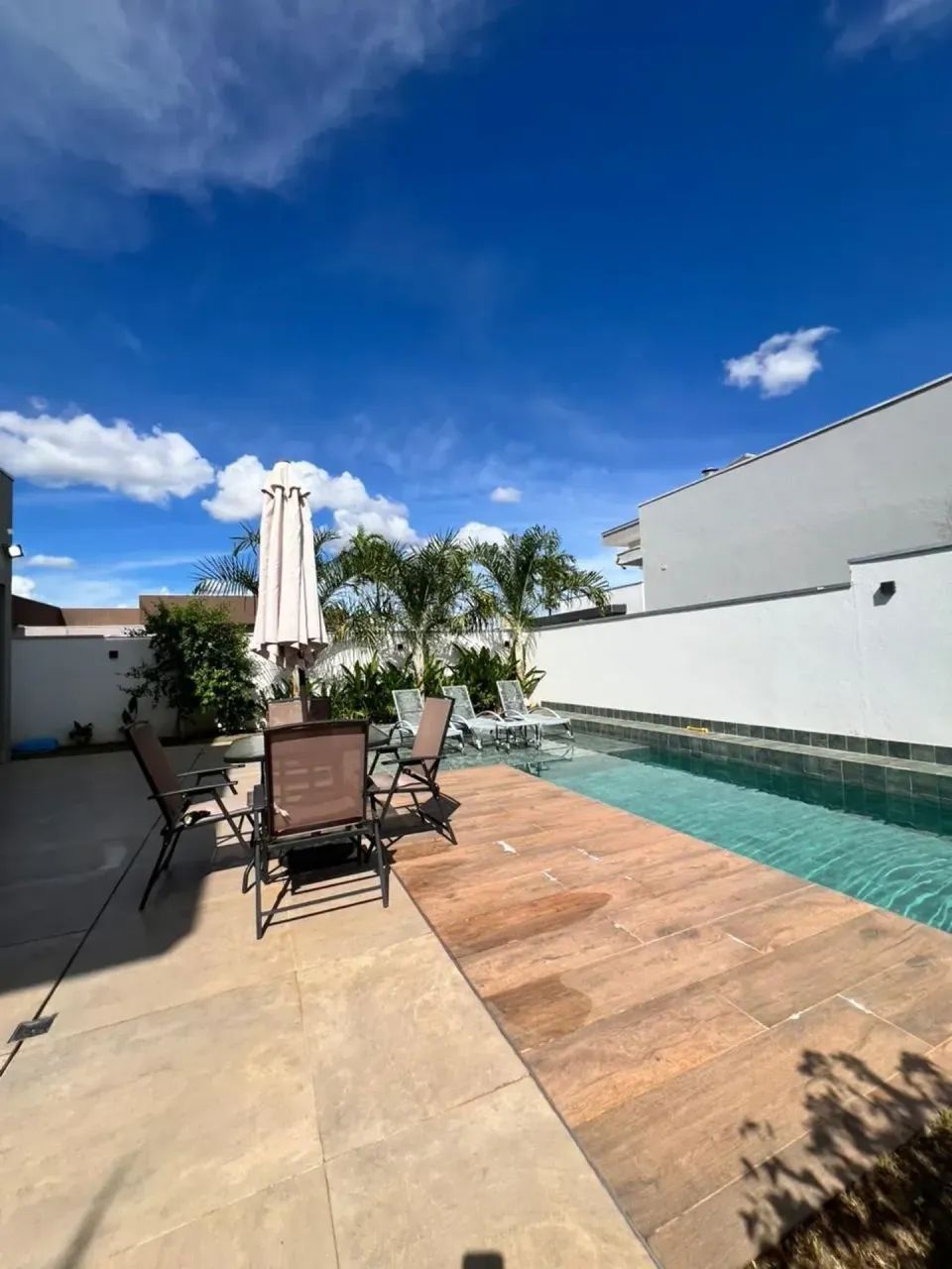 SOBRADO DE ALTO PADRÃO | 345 m² | 4 SUÍTES - Foto 4
