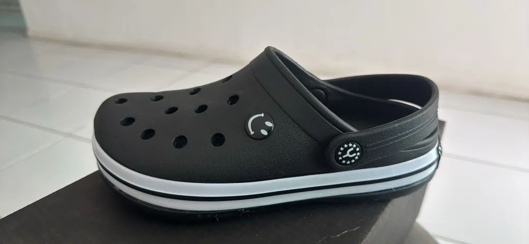 CROCS PRETA - Foto 2