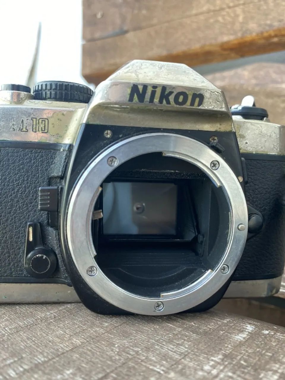 Câmera Analógica Nikon FM10 + Lente Nikkor 35-70mm F/3.5 l
