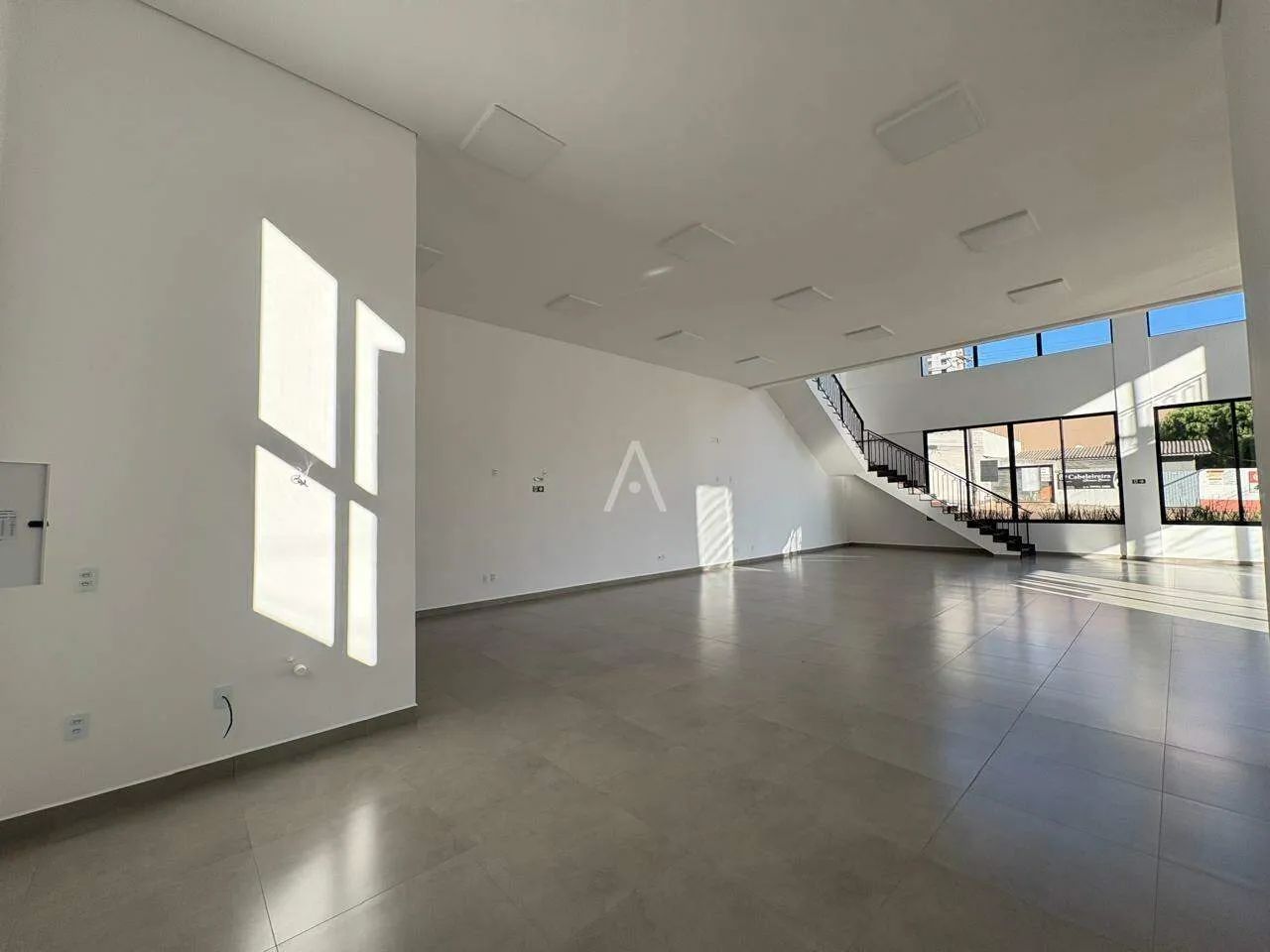 Sala Comercial Central para locação em Cascavel Paraná - Foto 5