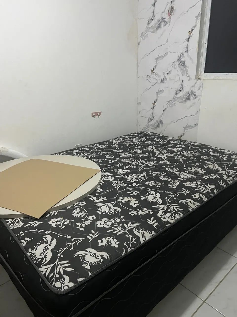 Cama box 