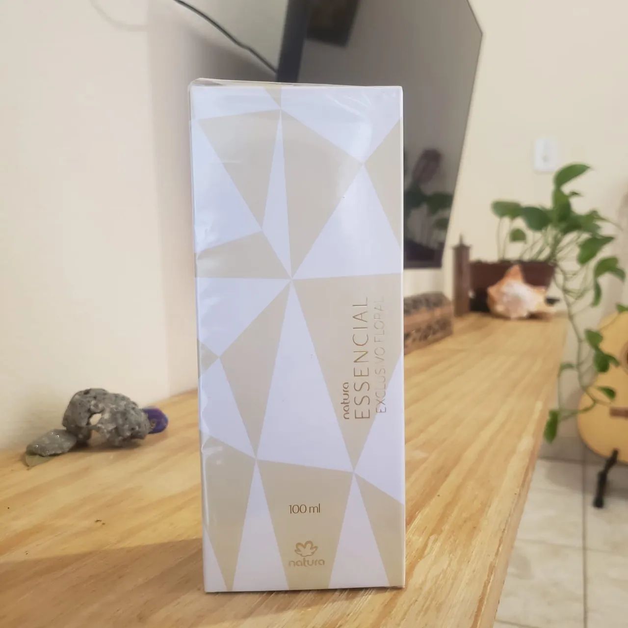Perfume Essencial Exclusivo Floral Feminino 100ml - Foto 2