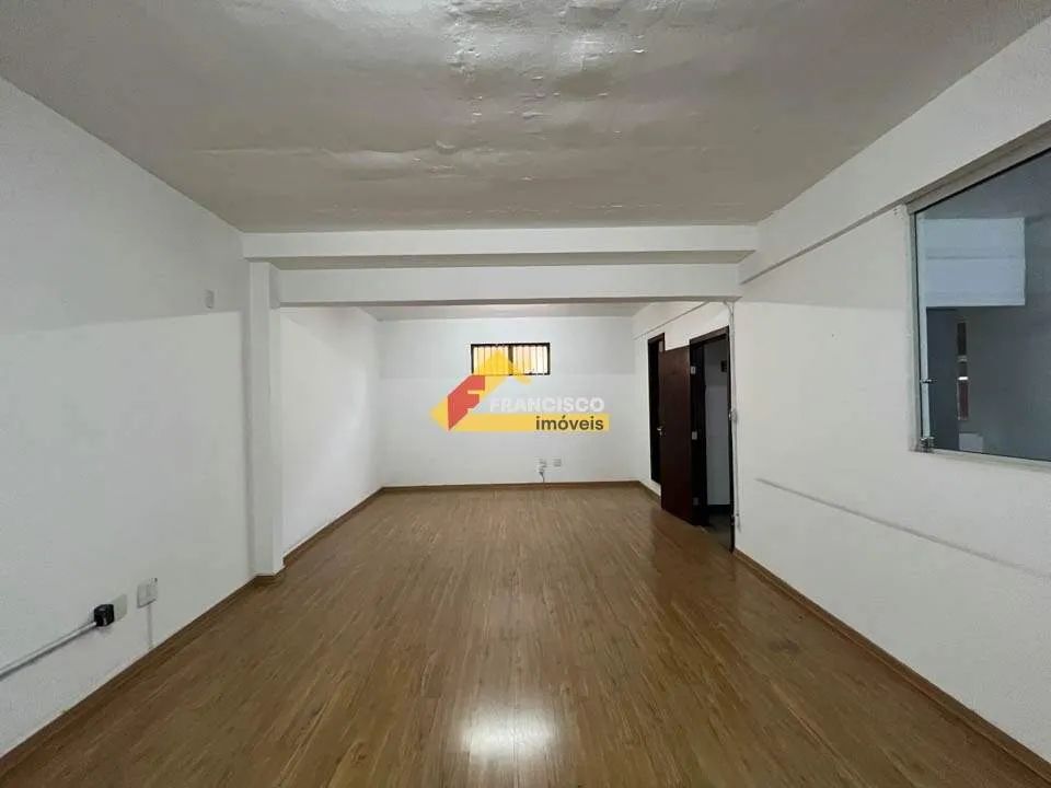 Sala comercial localizada no Centro - Foto 2