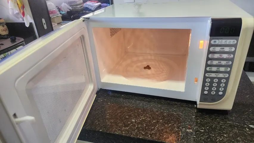 Micro-Ondas Electrolux 30 litros - Foto 3
