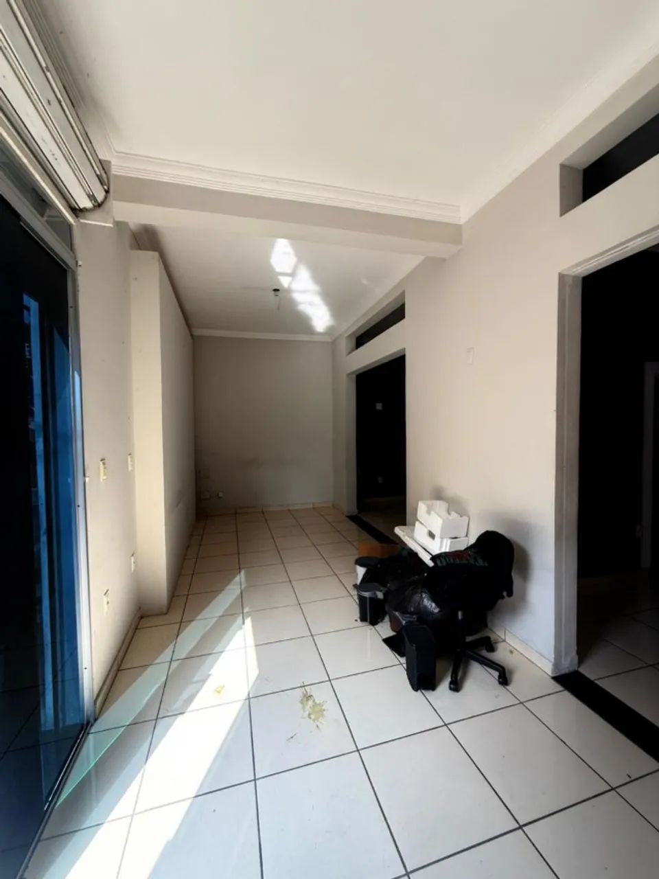 Loja Espaçosa para Locação - Bairro Letícia, - Foto 3