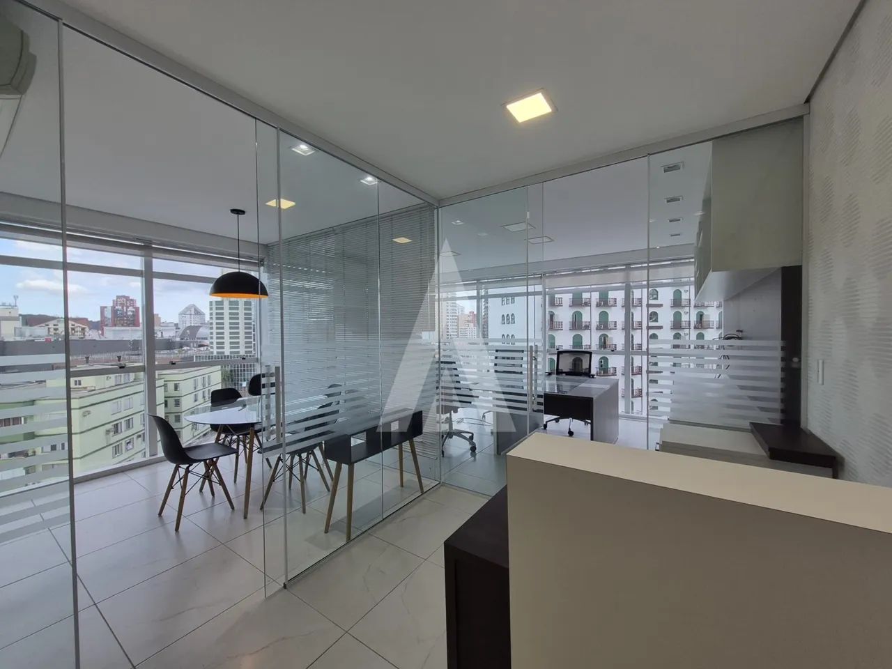 Sala comercial de 41,90 m² no Centro de Joinville. - Foto 5