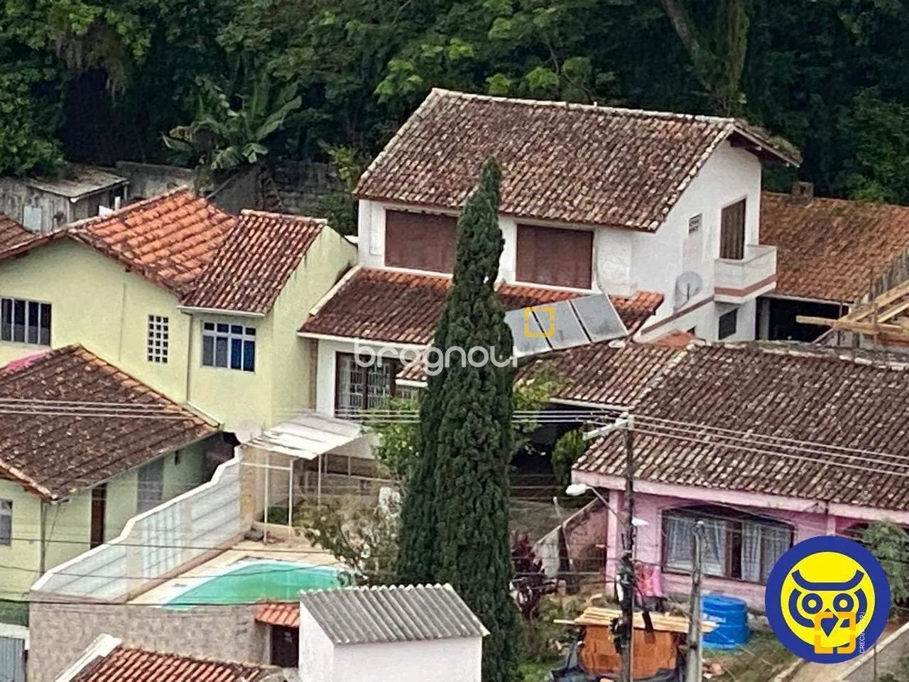 Casa, 3 dorm. (1 suíte), com piscina, na Agronômica. - Foto 2