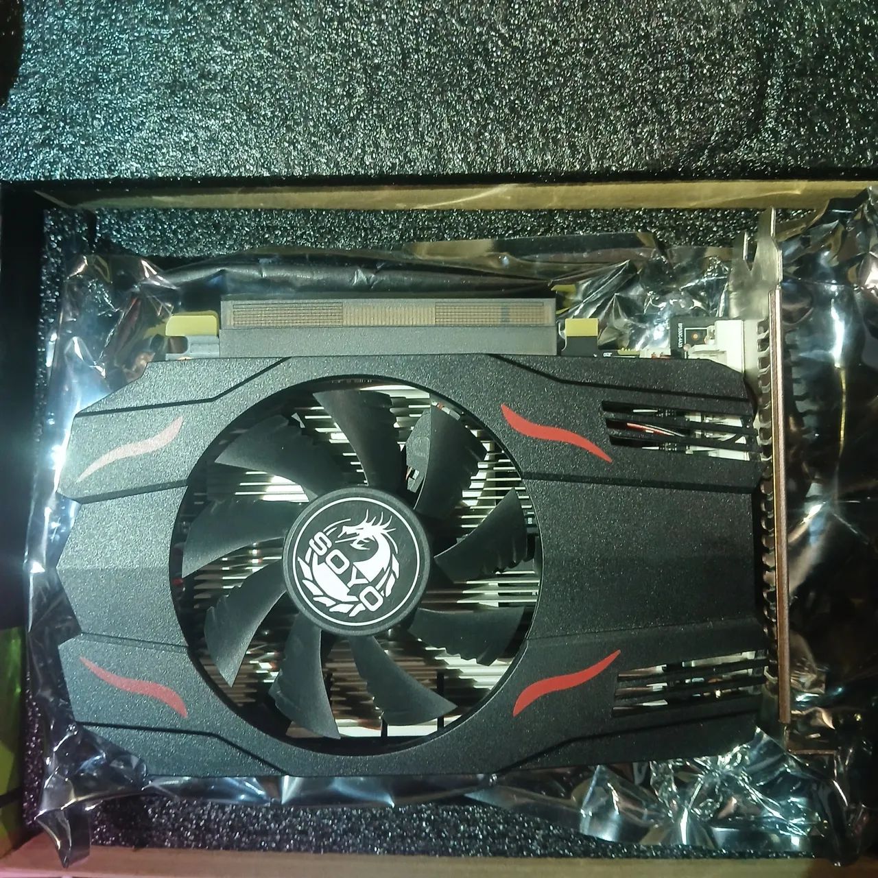 AMD Radeon RX550 4GB  - Foto 2