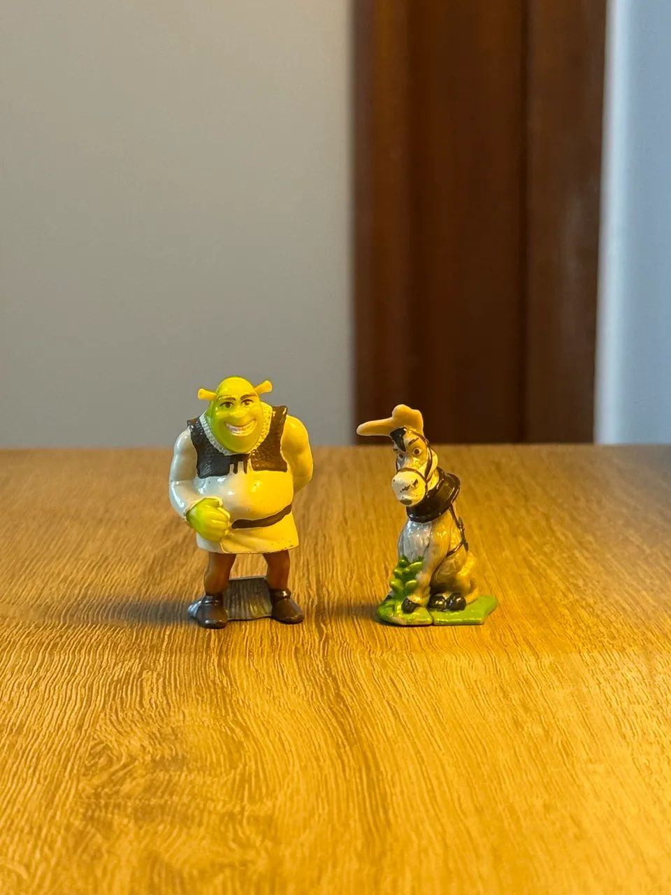 miniaturas shrek e burro kinder ovo