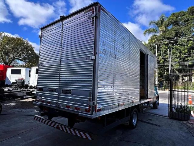 IVECO DAILY 65-170 CD COM BAÚ PARA MUDANÇAS! - Foto 3