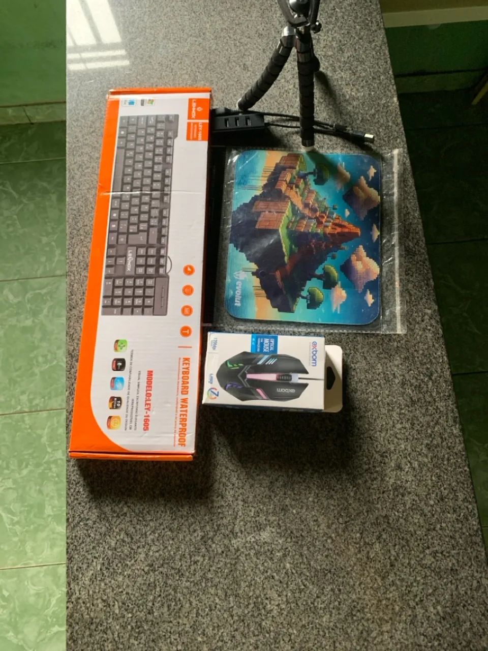 Kit mobilador ,cabo , suporte, adaptador  - Foto 2