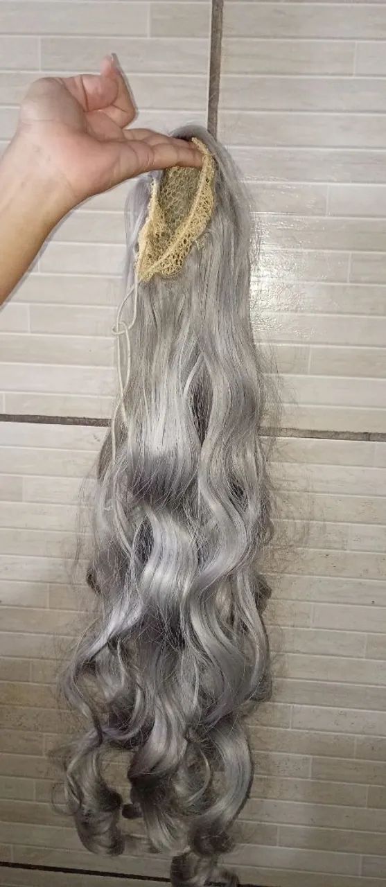 Aplique rabo de cavalo grisalho 
