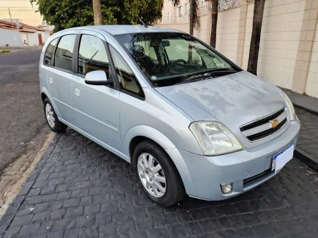 Chevrolet Meriva MERIVA PREM.EASYTRONIC 1.8 FLEXPOWER 5P 2010