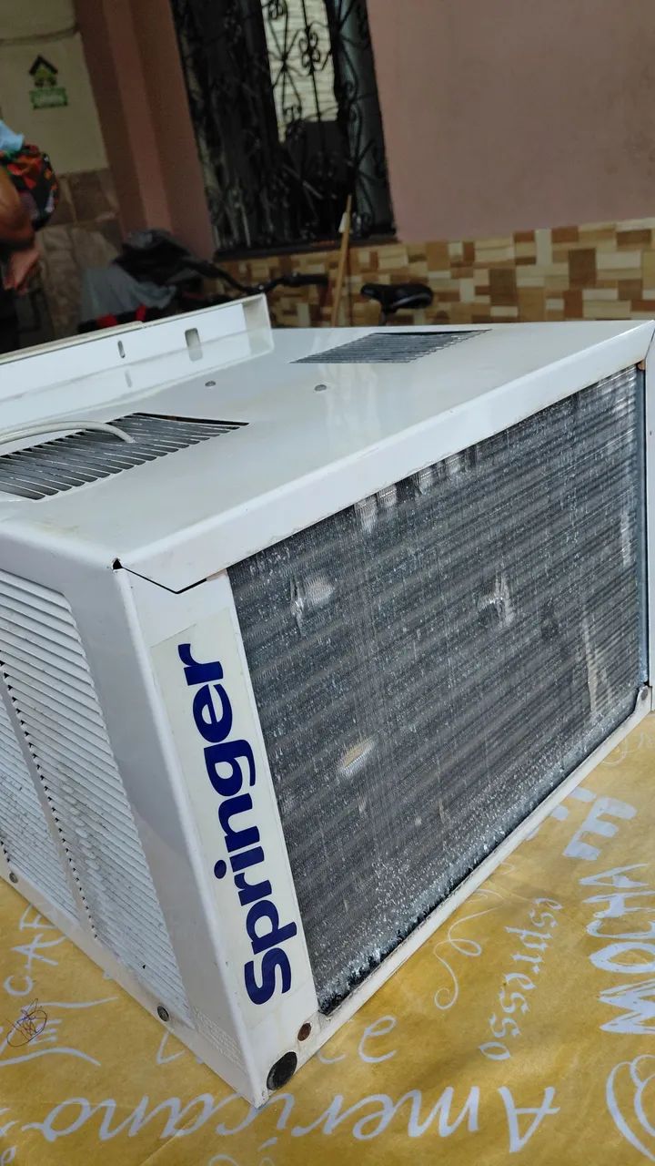 Ar-condicionado de janela springer 10000 BTU 220v  - Foto 2