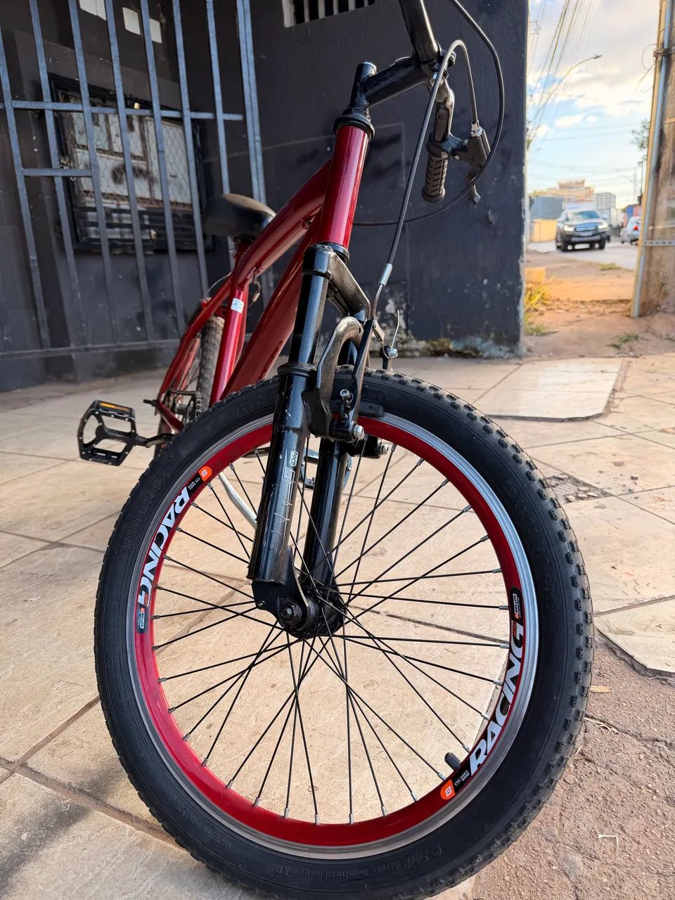 Bicicleta Aro 20 com armotecedor - Foto 4