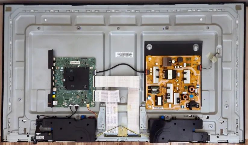 Smart TV 4K Samsung 49 polegadas UN49KU6400G (leia) - Foto 3