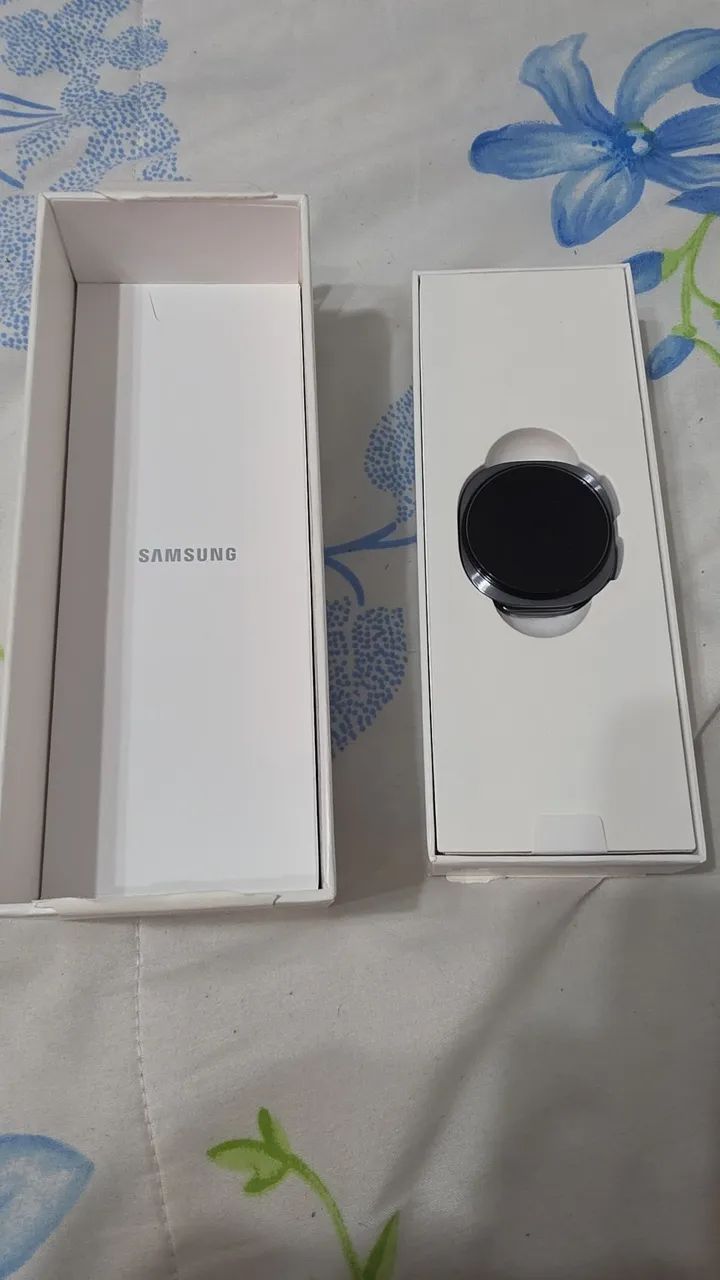 Samsung watch 8 LTE 40mm  - Foto 3