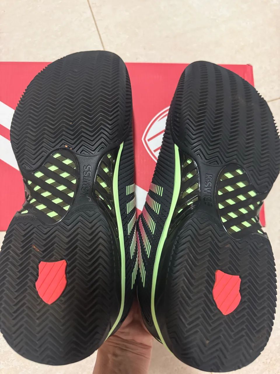 Tênis K Swiss Hypercourt Express 2.NOVO. Tam 46. Preto Verde Neon
