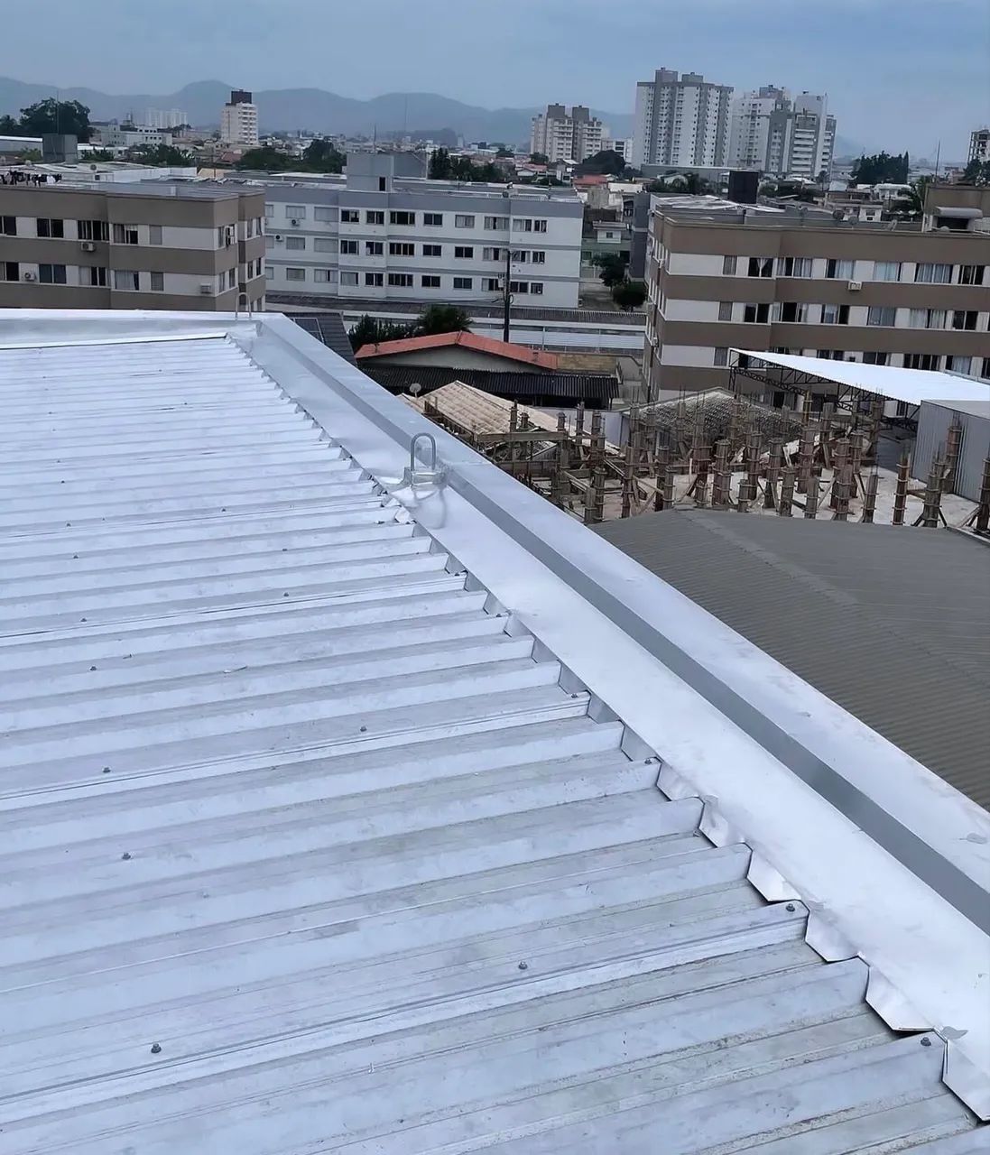 Calhas e rufos, pingadeiras chaminés  - Foto 4