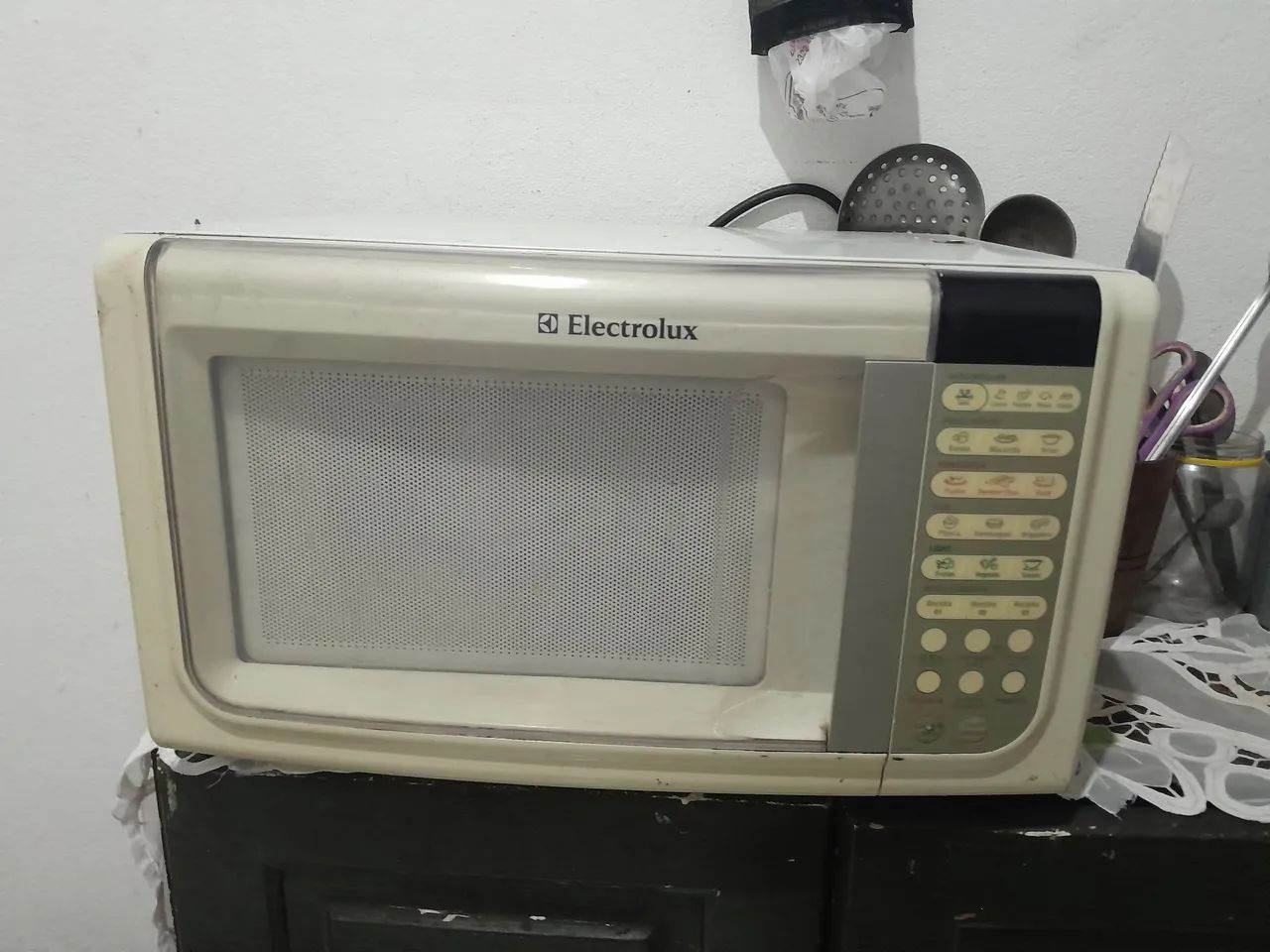 Micro-ondas Electrolux ? R$ 200