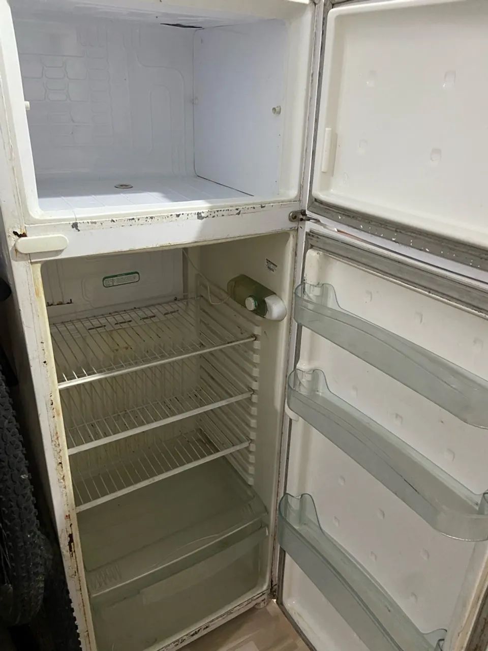 Vendo geladeira  - Foto 2