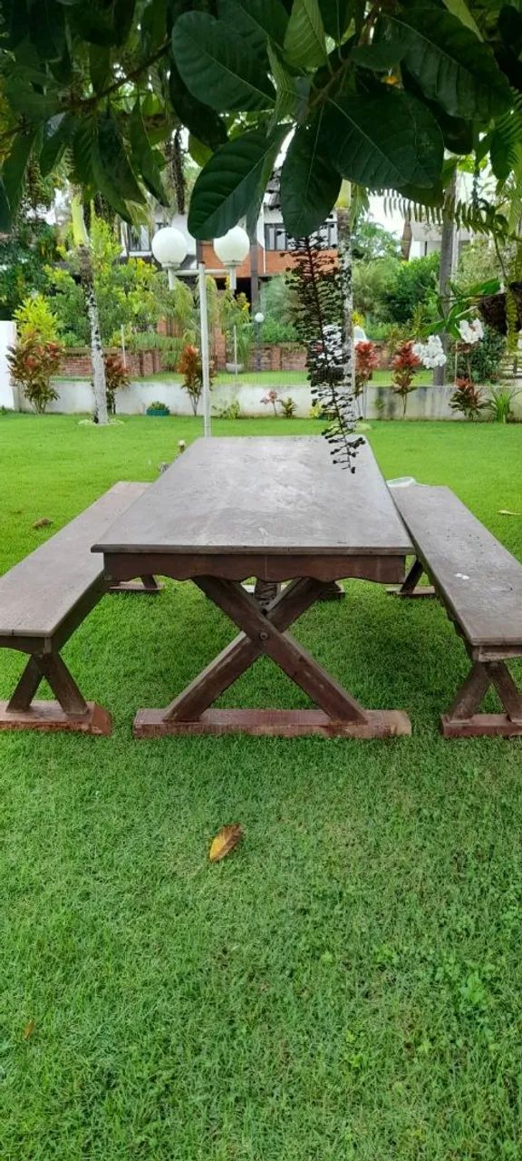 Rustic wooden table467355670645329921