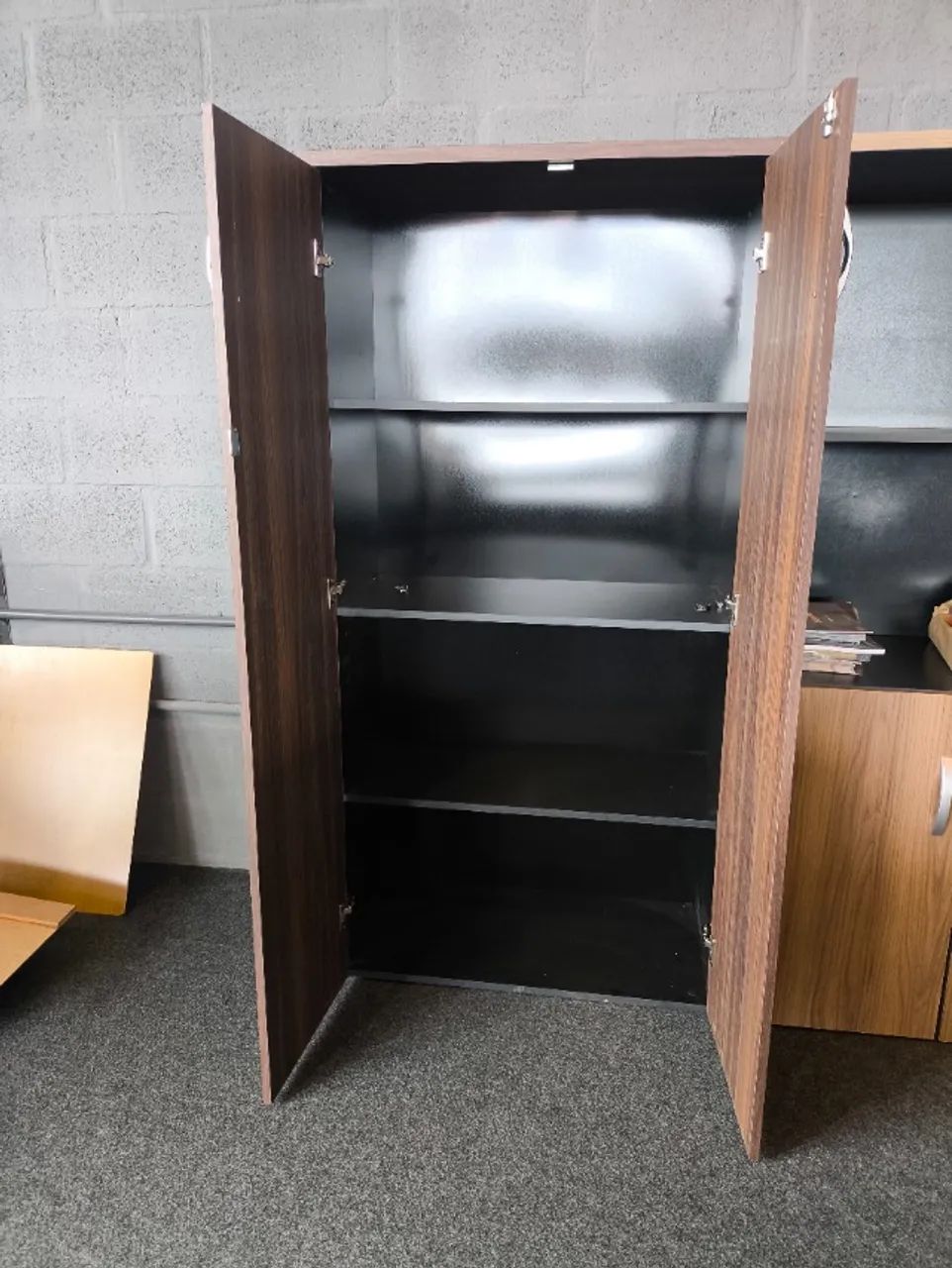 Armário Alto de Escritório com 2 Portas - 1,59x0,80x0,42cm - PROMOÇÃO!! - Foto 2