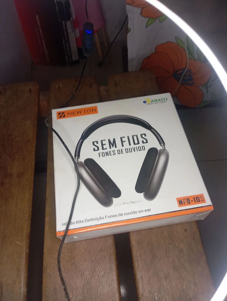 Fone de ouvido bluetooth ..