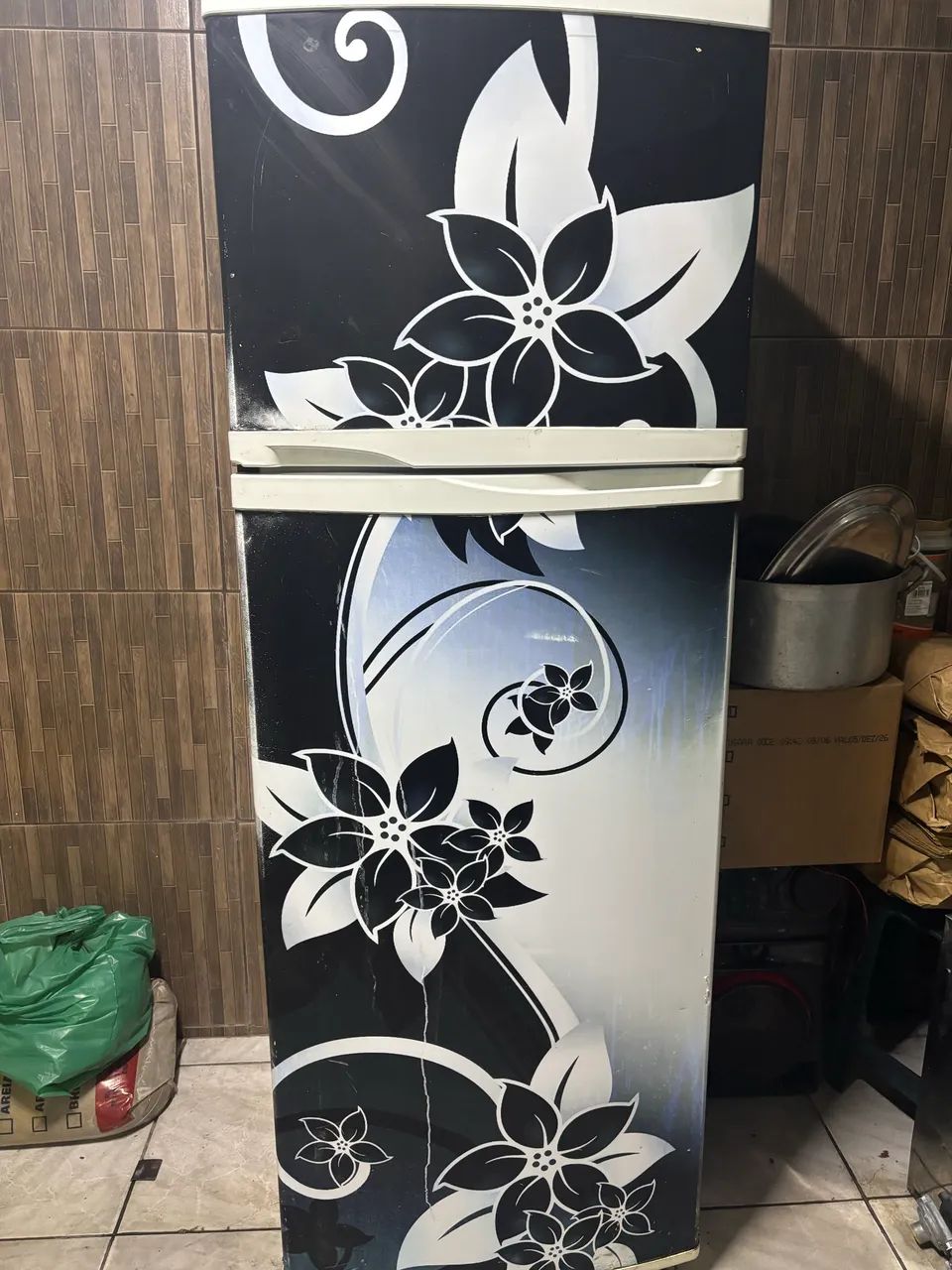 Vendo uma geladeira - Foto 2