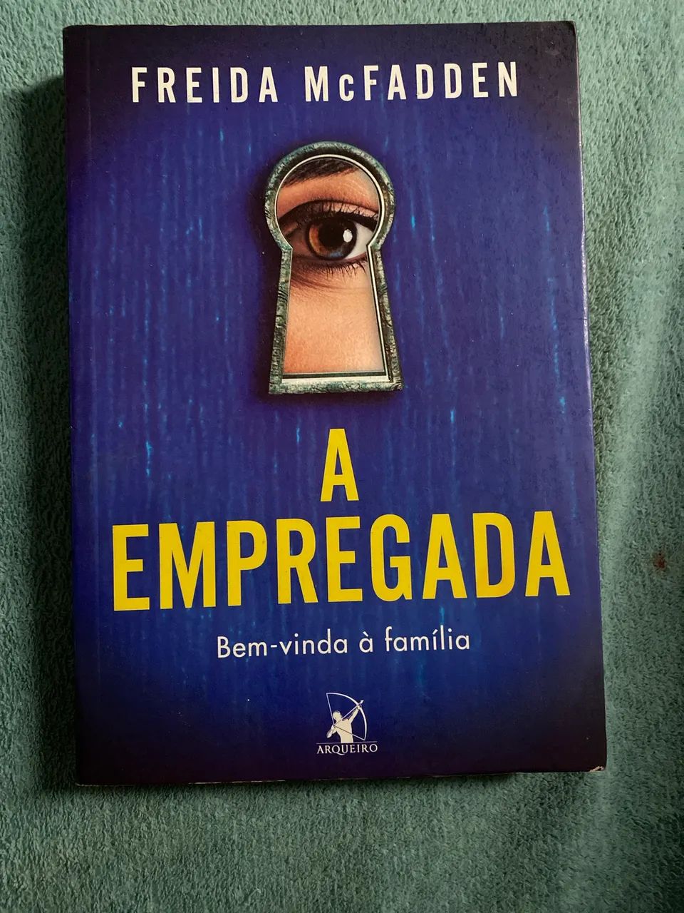 Livro A empregada
