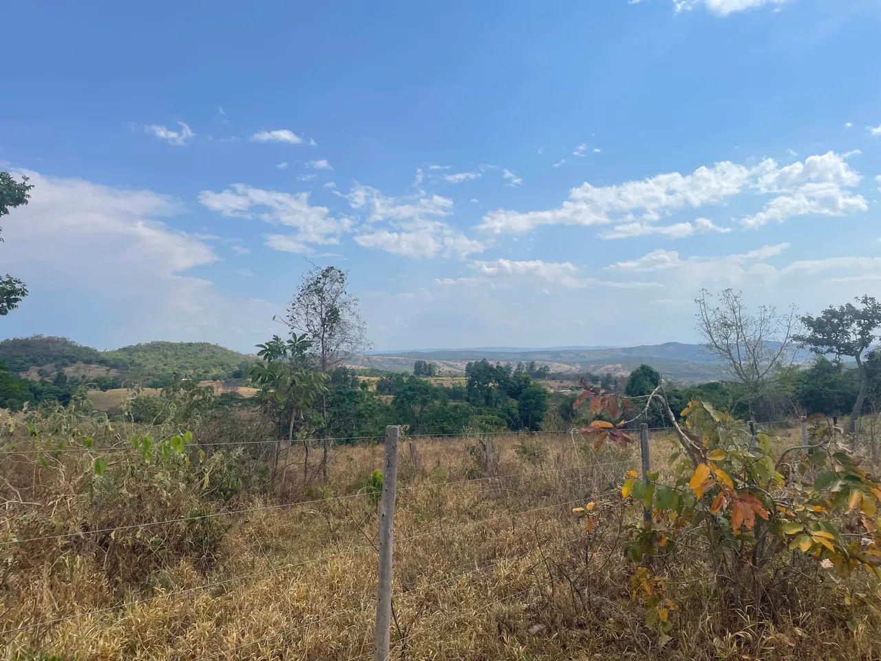 VENDE-SE ? ÁREA DE 20.000 m² próximo à Pirenópolis 