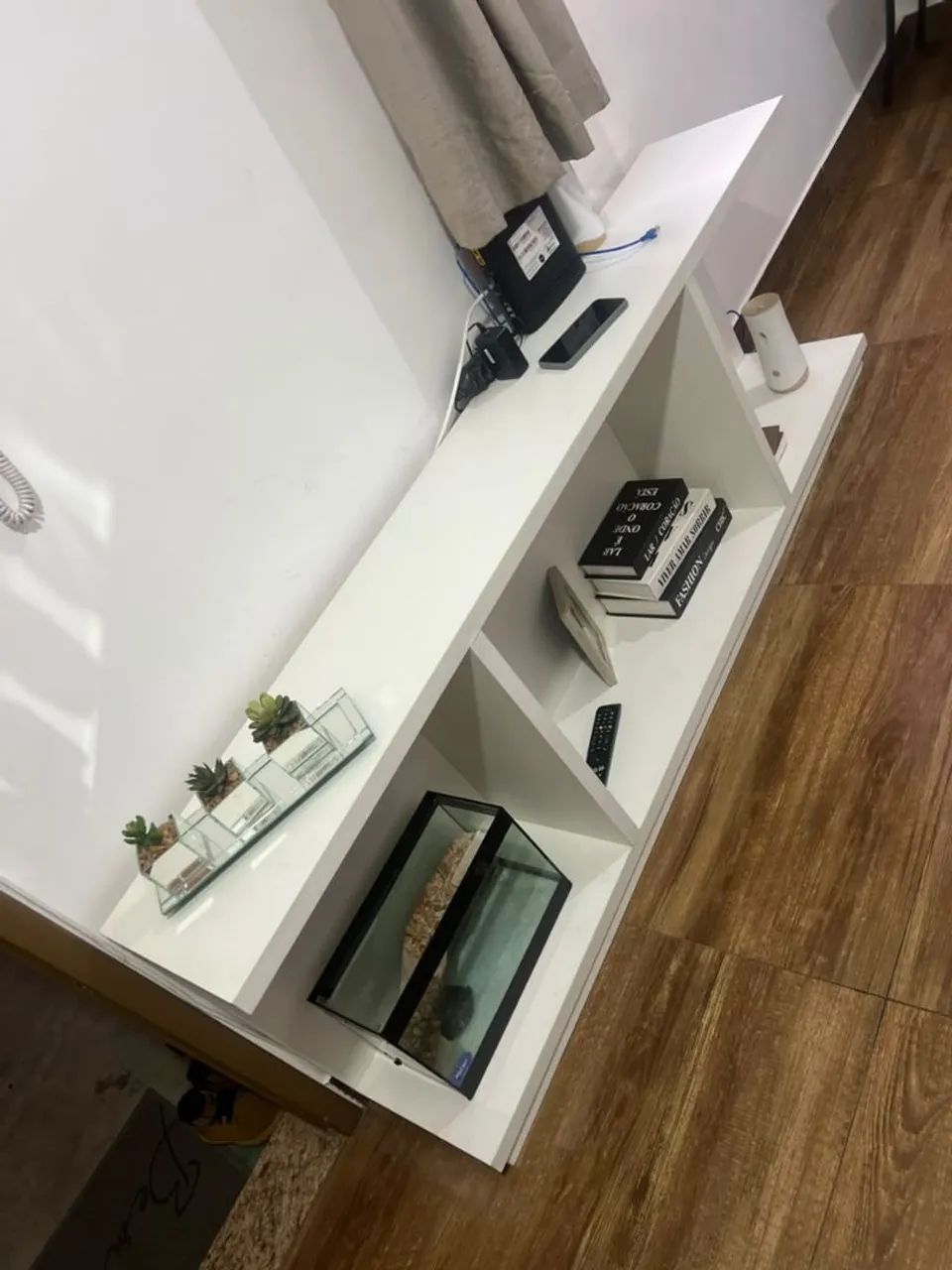 Rack branco para sala / ou aparador de Sofá  - Foto 3