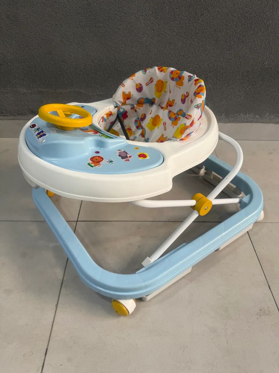 Andador de bebê  - Foto 2