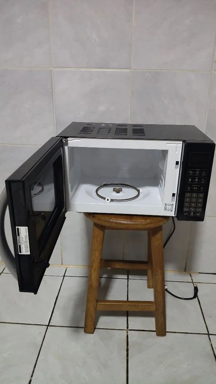 Microondas bem conservado pouco uso  - Foto 2