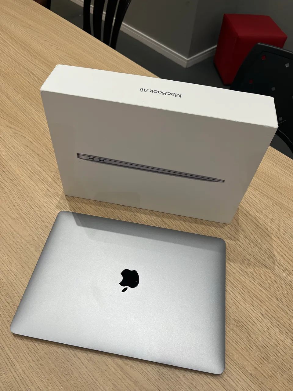 Macbook Air M1 8gb 256gb 13 cinza  - Foto 5