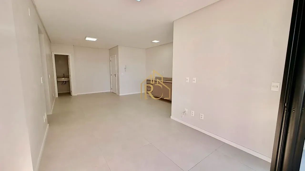 Apartamento 2 Quartos com 2 Suítes e 79m² - Coqueiros - Foto 2