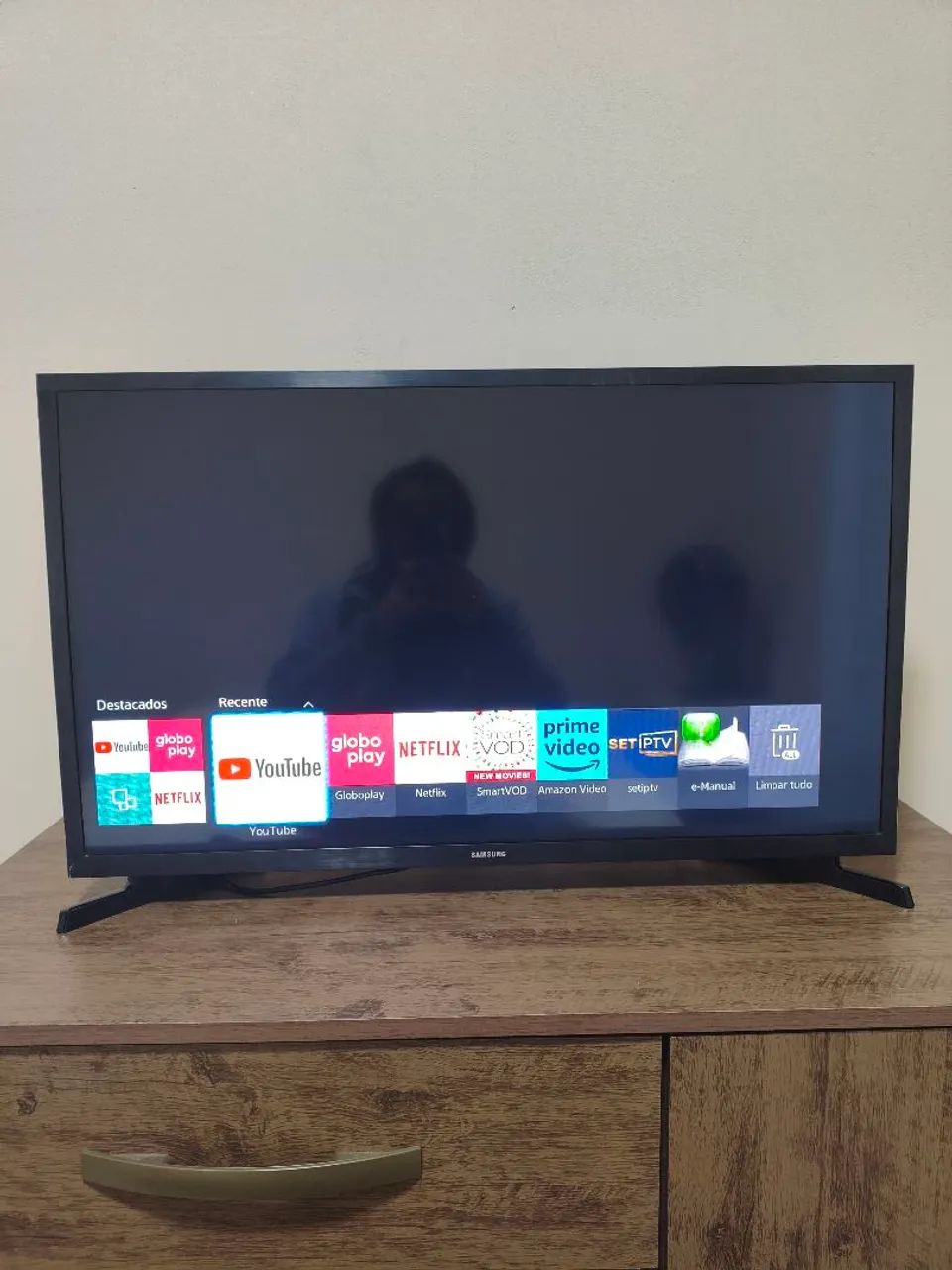 Tv Samsung smart 32 polegadas tv simples funciona tudo mais sistema mais lento  - Foto 3