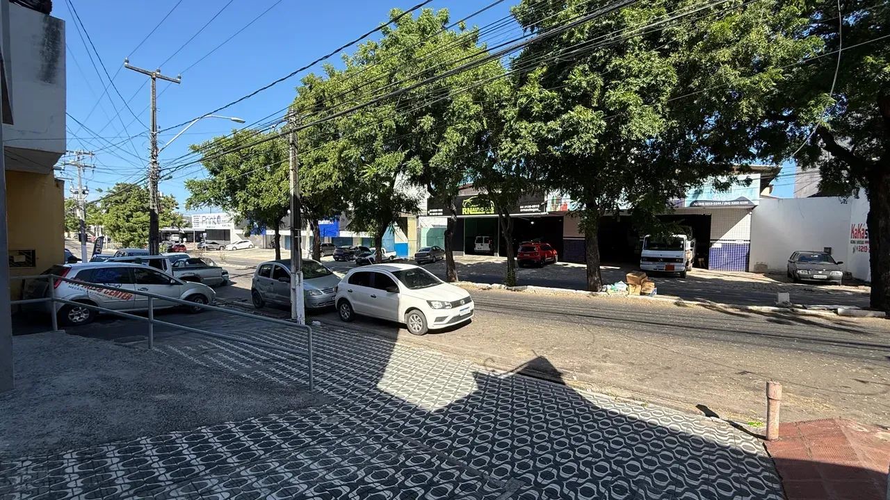 Alugo Ponto Comercial + Sala com Banheiro - Av. 06 - Foto 6