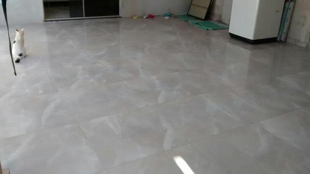 Pedreiro colocador de pisos e porcelanato