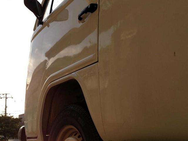 Vendo Kombi furgão toda original nova - Foto 6