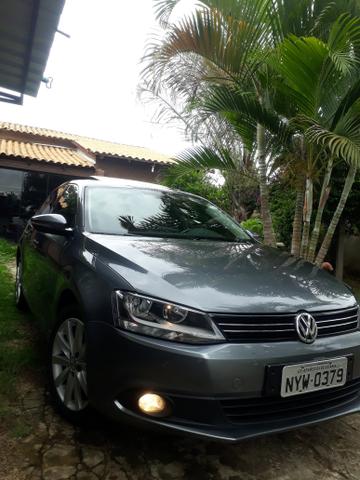 Jetta 2.0 automático. teto solar. Pra pessoas exigentes - Foto 2