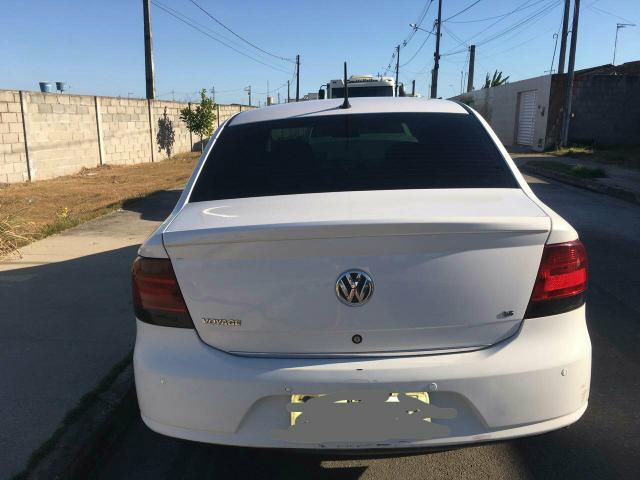 Voyage 1.6 com gnv $20.000 - Foto 6