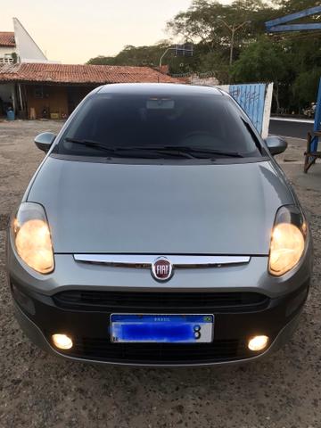 Fiat punto itália atractive 1.4 16/17