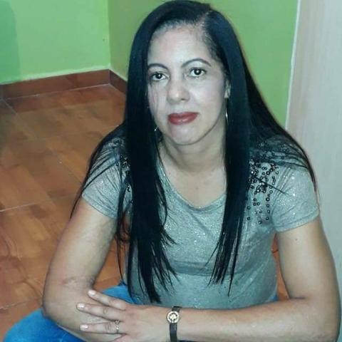 Maria aparecida cuidadora de idosos
